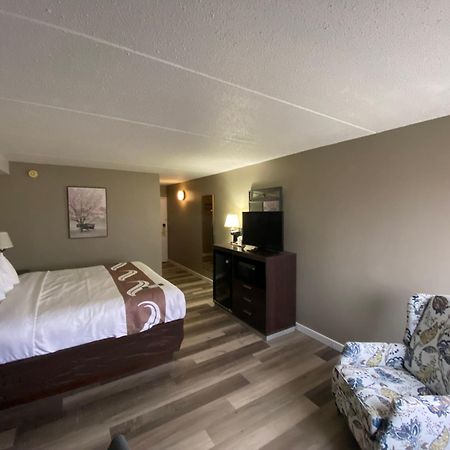 Quality Inn Rhinelander Екстер'єр фото