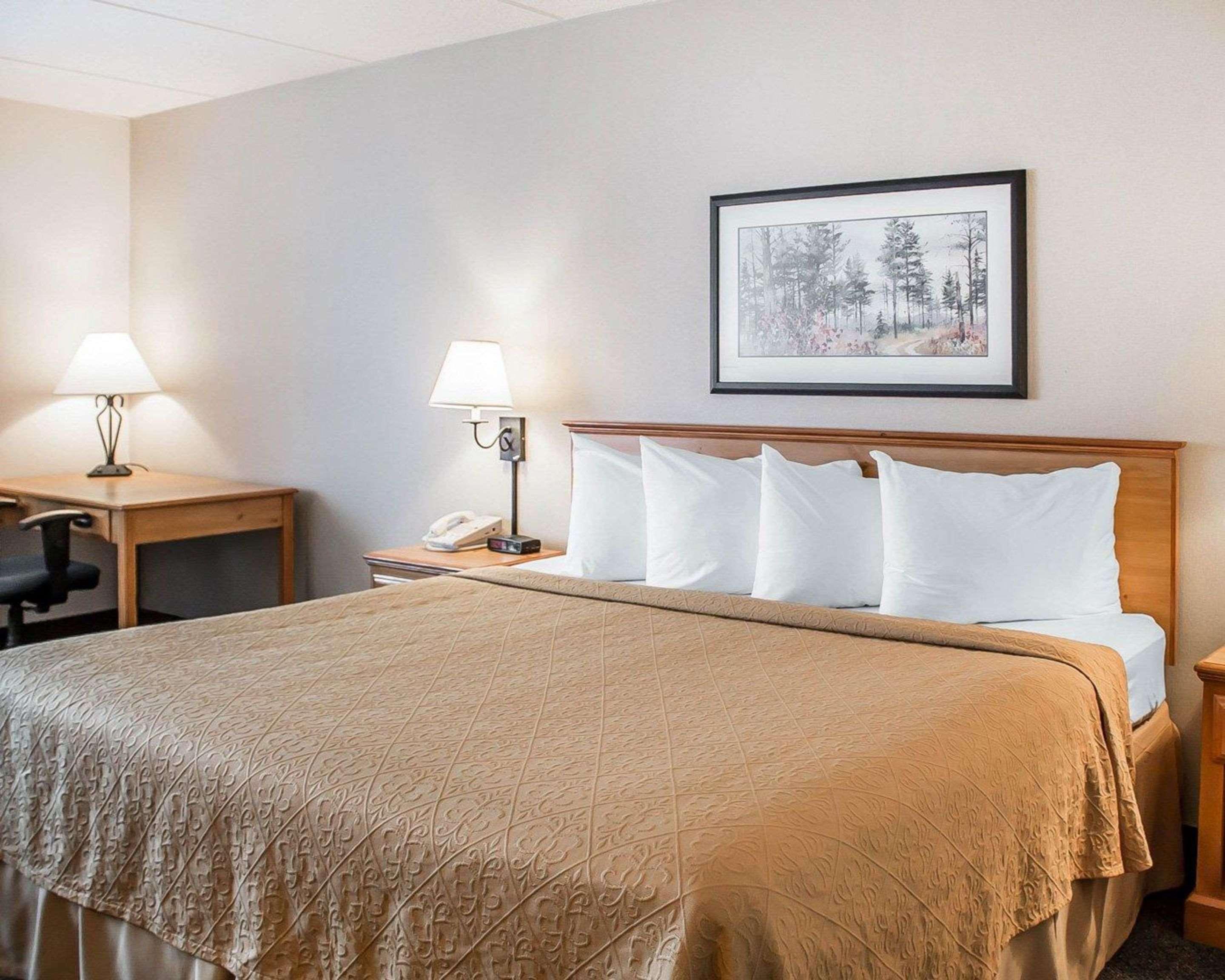 Quality Inn Rhinelander Екстер'єр фото