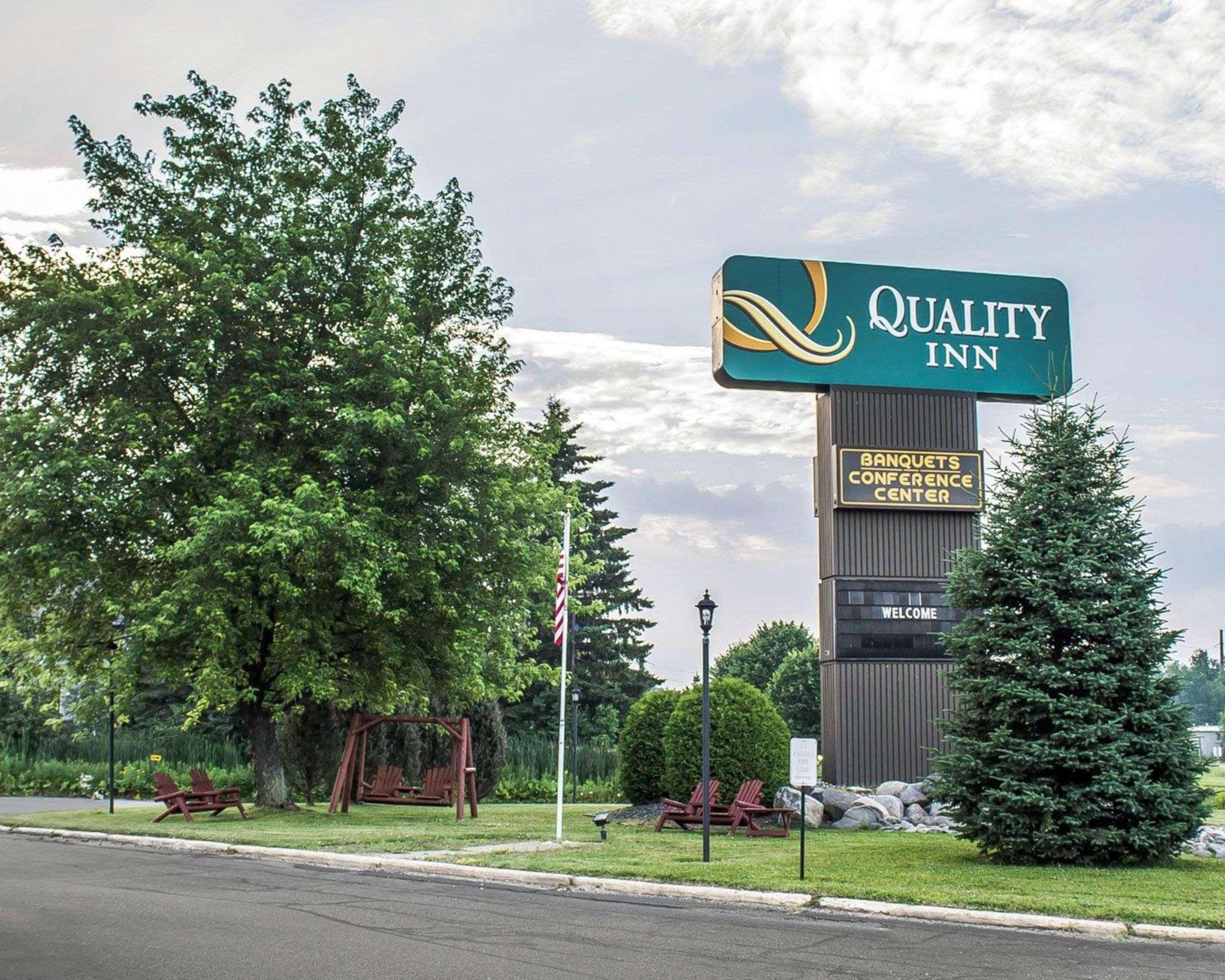 Quality Inn Rhinelander Екстер'єр фото