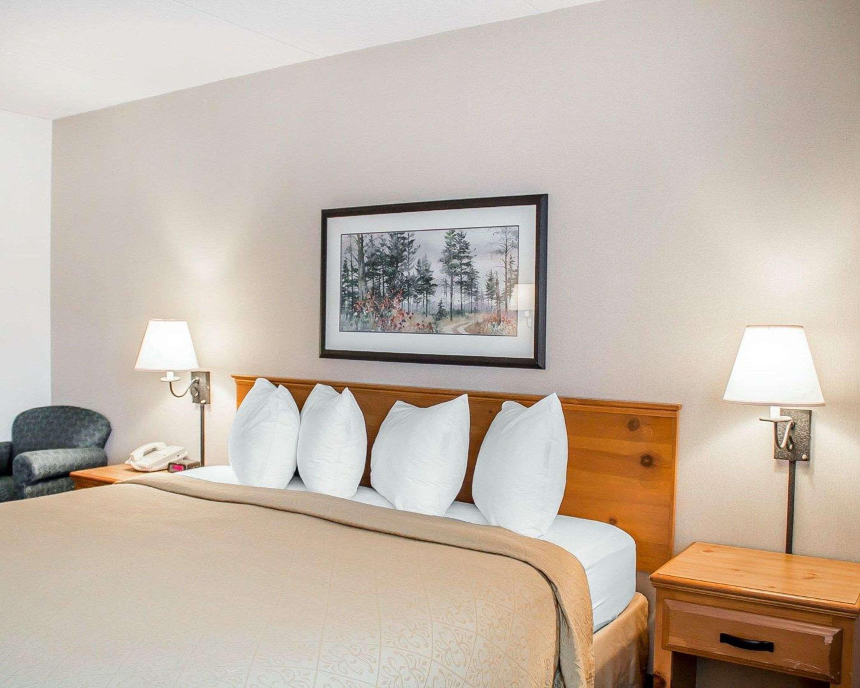 Quality Inn Rhinelander Екстер'єр фото