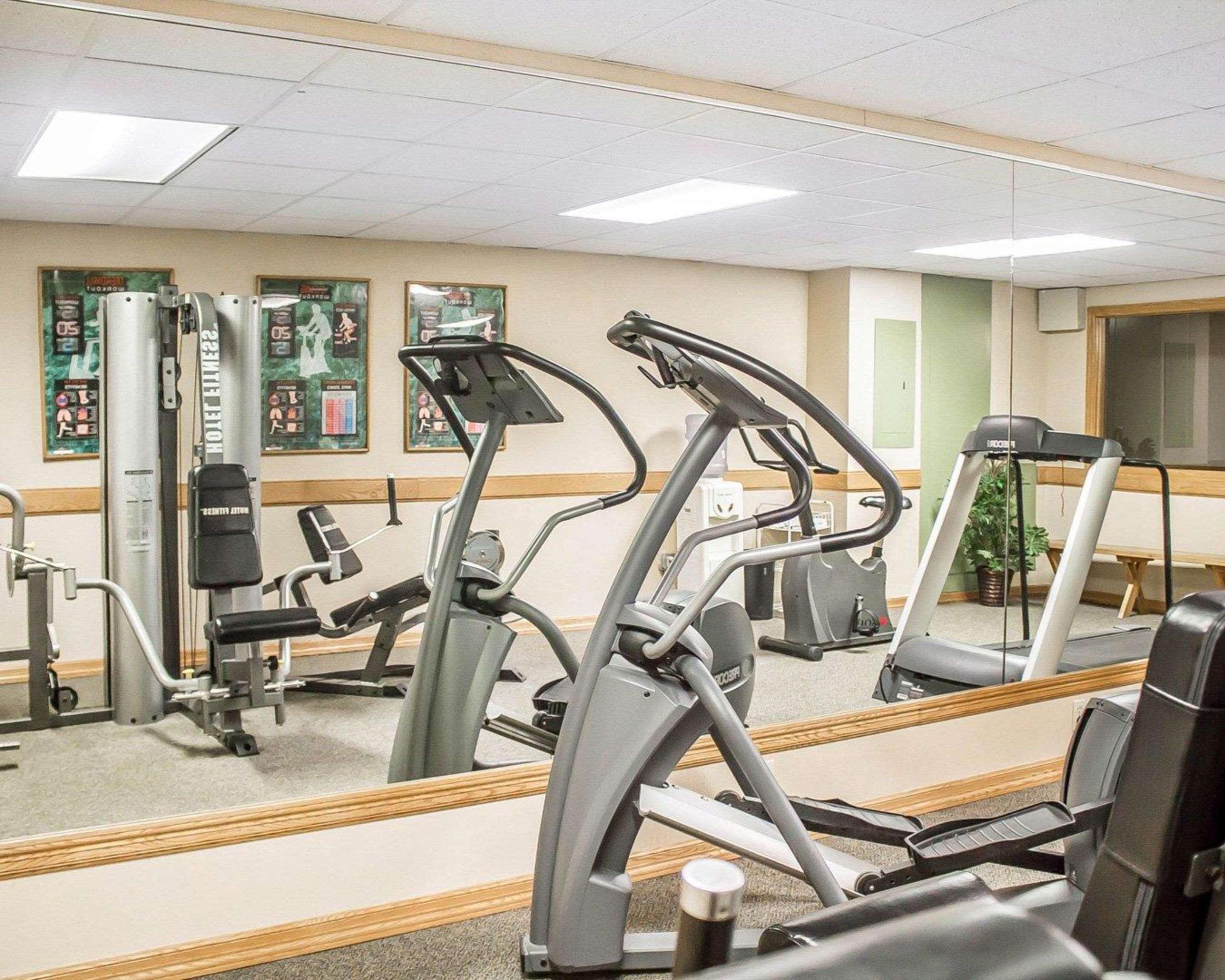 Quality Inn Rhinelander Екстер'єр фото