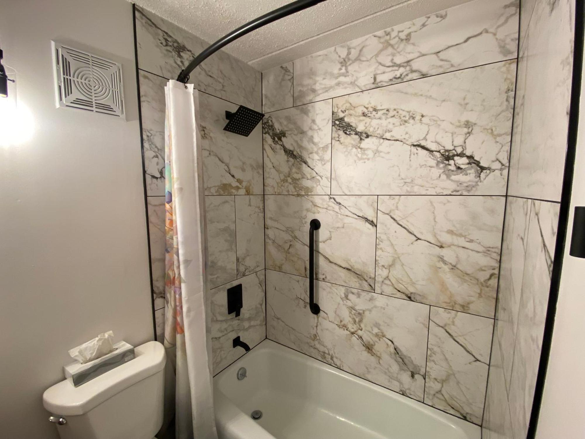 Quality Inn Rhinelander Екстер'єр фото