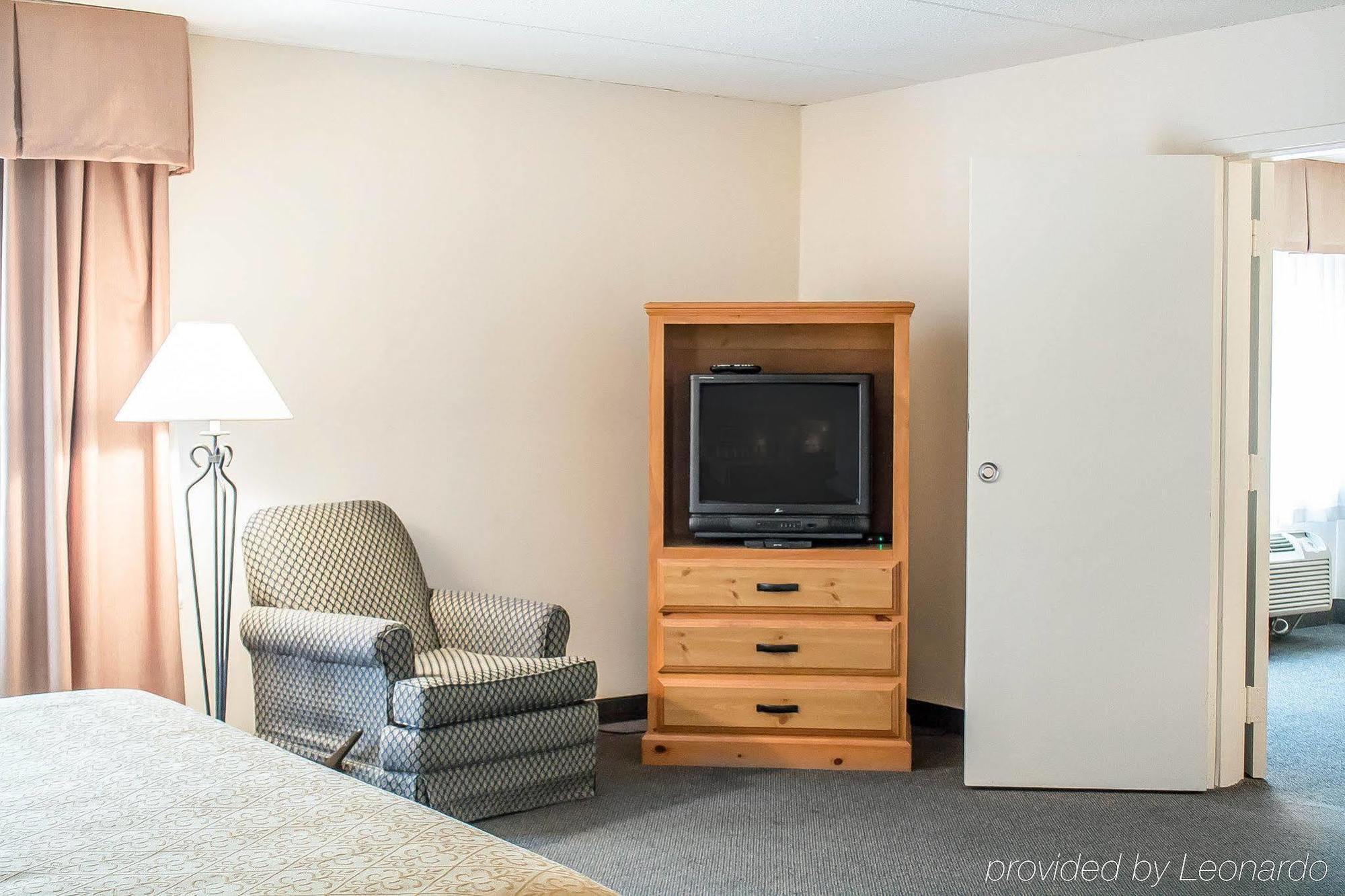 Quality Inn Rhinelander Екстер'єр фото