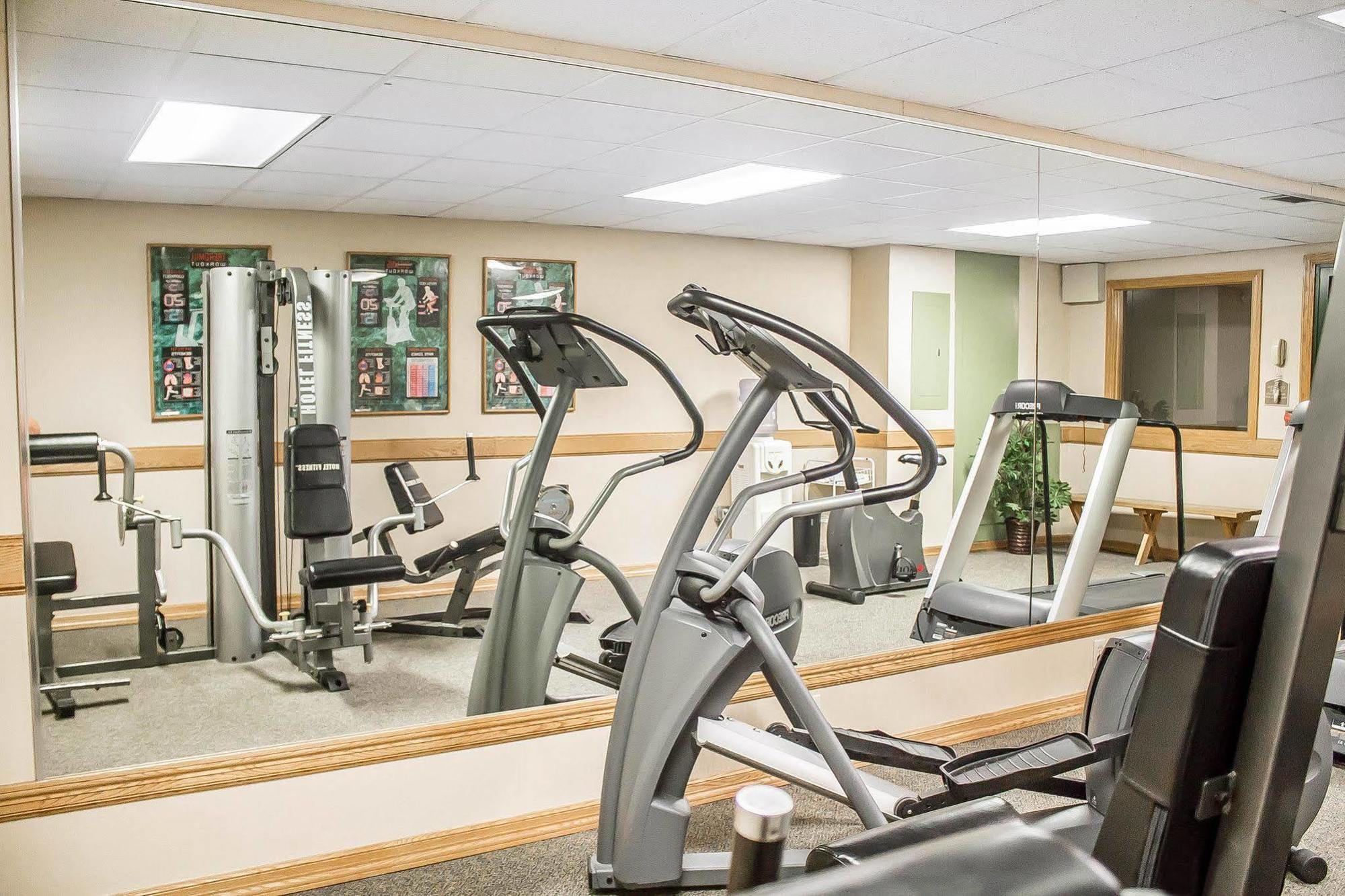 Quality Inn Rhinelander Екстер'єр фото